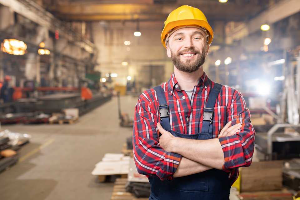 Aktualne rekrutacje – pracownicy produkcyjni, budowlani i spawacze poszukiwani!